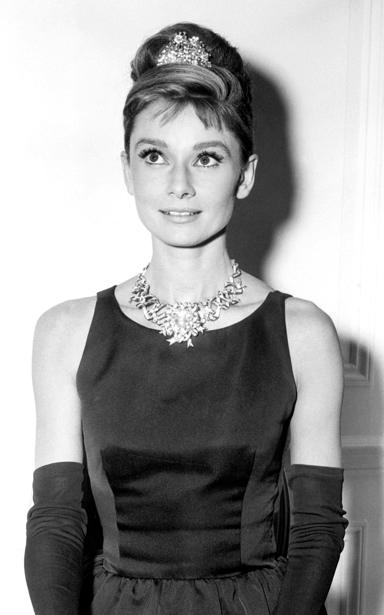 C-1 ⓒAudrey Hepburn - Trademark and Likeness property of Sean Hepburn Ferrer and Luca Dotti All rights reserved.