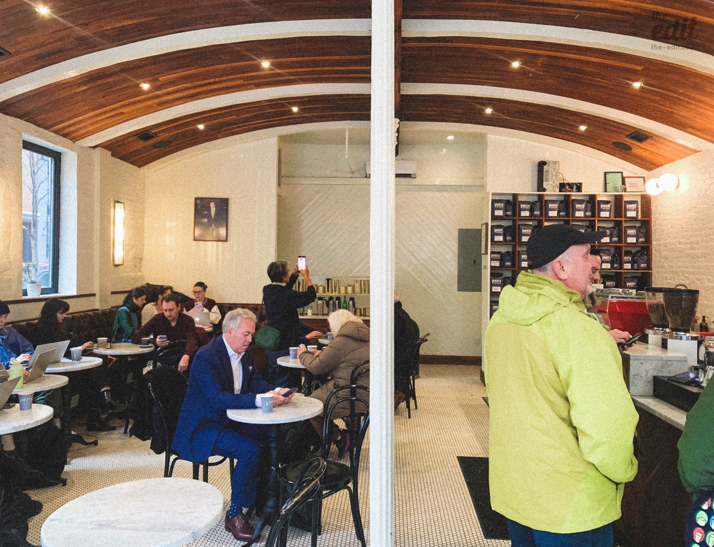 1400_retouched_newyork_cafe_-21