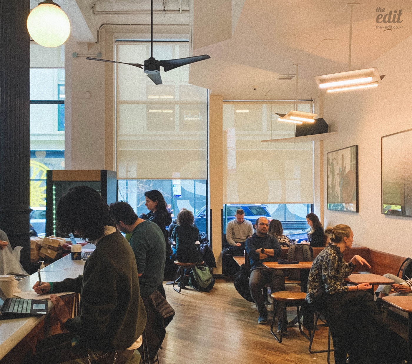 1400_retouched_newyork_cafe_-25